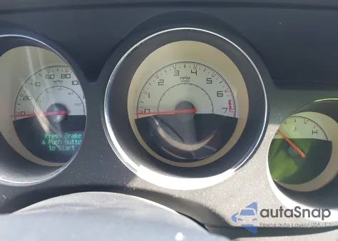 2014 Dodge Challenger Sxt z USA, uszkodzony, nr VIN 2C3CDYAG9EH313440